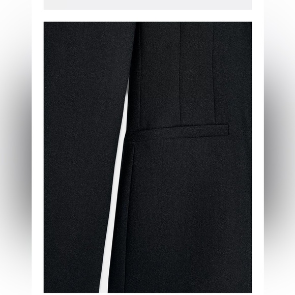 NWT ZARA VIRAL TUXEDO BLAZER SIZE M 
🚨FIRM PRICE NO DISCOUNT - Picture 10 of 11
